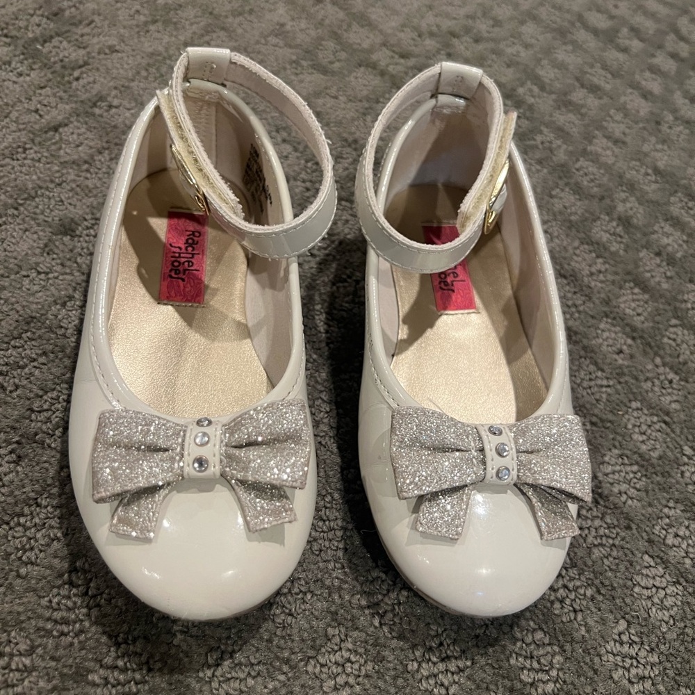 Rachel Kids Glittery Silver and White Dress Shoes